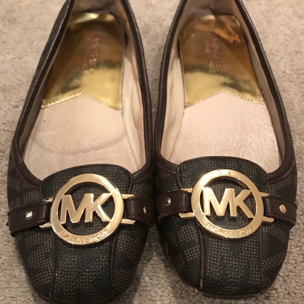 Michael Kors Brown size 8 flats